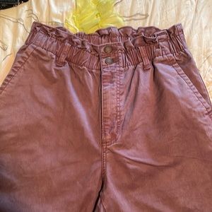 Universal Thread size 8 plum gathered waist pant.